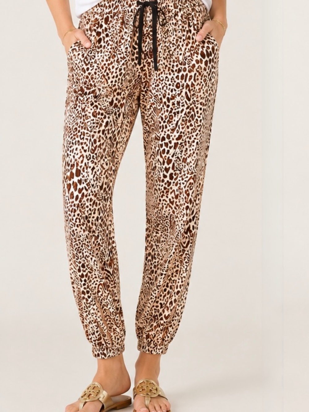 Lilly Pulitzer Animal Print Drawstring Pants in Medium